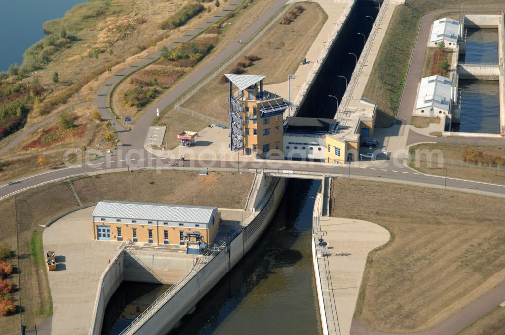 Aerial image Rothensee - Die Sparschleuse Rothensee gehört zum Wasserstraßenkreuz Magdeburg, dass als Bestandteil der Verkehrsprojekte Deutsche Einheit Nr. 17 den Ausbau der Wasserstraßenverbindung Hannover- Magdeburg-Berlin beinhaltet. Die Schleuse Rothensee verbindet den Mittellandkanal mit den Magdeburger Häfen und der Elbe. Ein Projekt des WSV: Wasserstraßen-Neubauamt Magdeburg, 39106 Magdeburg, Tel. +49(0)391 535-0, email: wna-magdeburg@wsv.bund.de