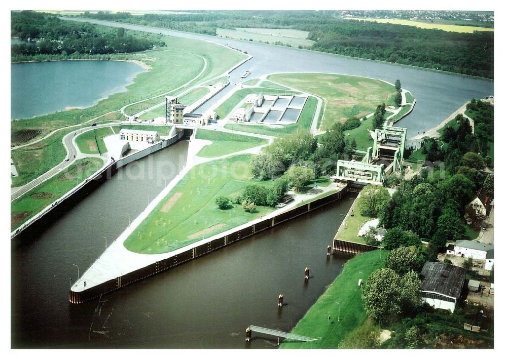 Aerial image Rothensee - Schleuse Rothensee am Wasserstraßenkreuz Magdeburg.