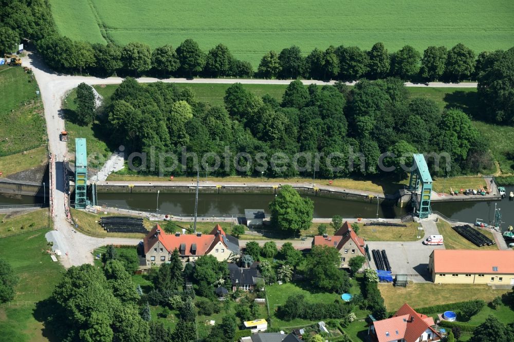 Aerial image Calbe (Saale) - Sluice with bridge at the riverside of the Saale in Calbe (Saale) in the state Saxony-Anhalt