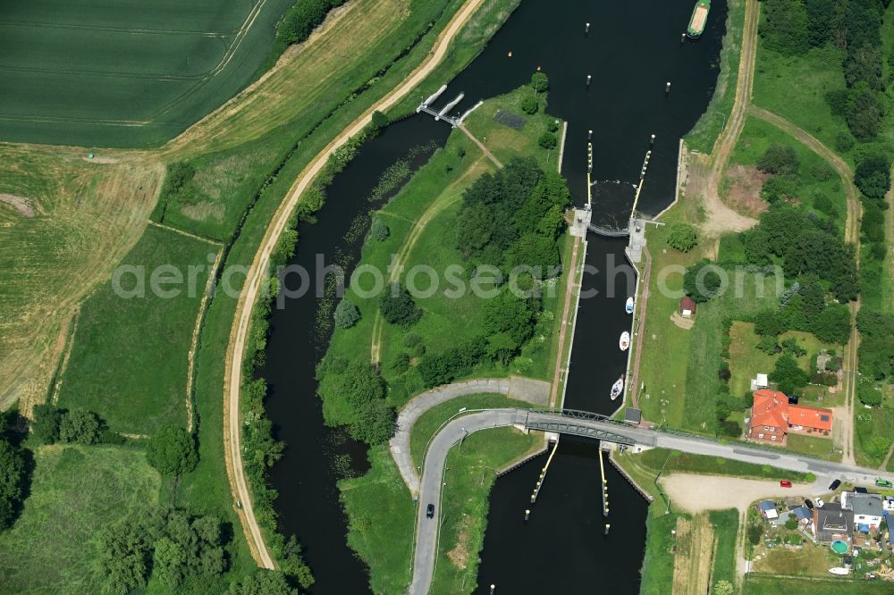 Lübeck from the bird's eye view: Lock with sluice bridge Buessau at the riverside of the Elbe-Luebeck-Canal in Luebeck in the state Schleswig-Holstein