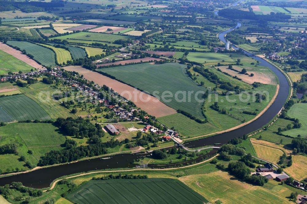 Lübeck from the bird's eye view: Lock with sluice bridge Buessau at the riverside of the Elbe-Luebeck-Canal in Luebeck in the state Schleswig-Holstein