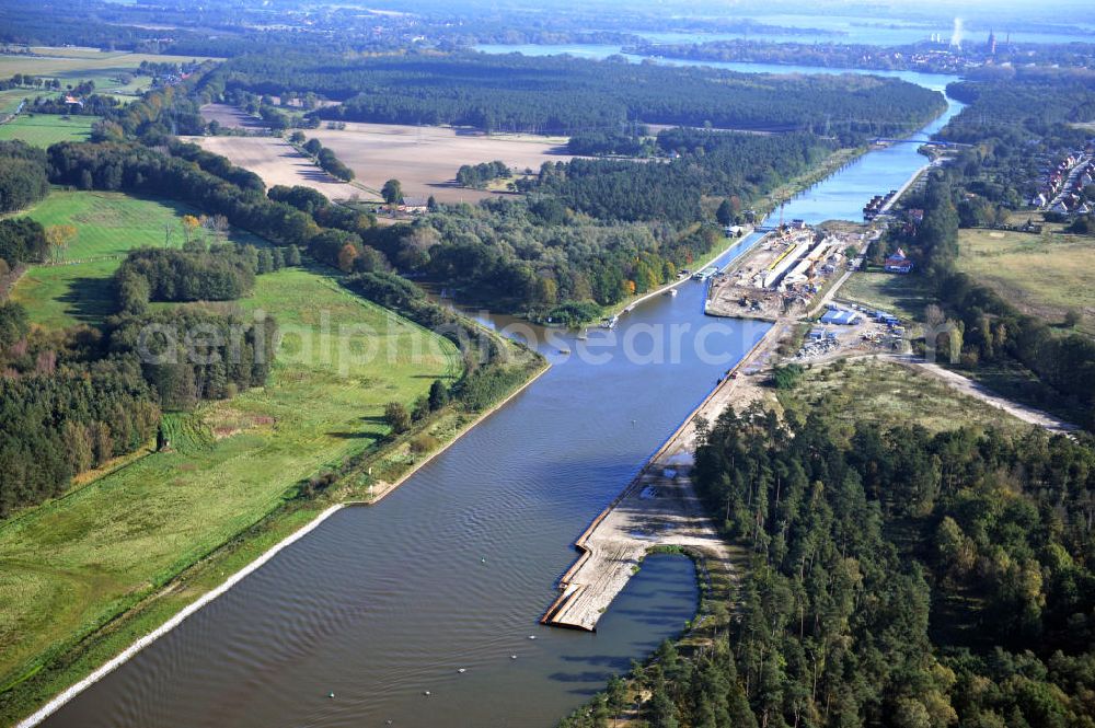 Aerial image Wusterwitz - Blick auf die Erweiterungsbaustelle der Schleuse Wusterwitz am Elbe-Havel-Kanal. Ein Projekt des WSV, Wasser- und Schifffahrtsverwaltung des Bundes. View of the construction site of the expansion lock Wusterwitz.