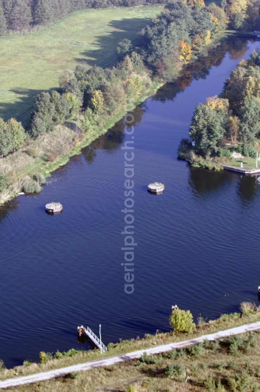 Aerial photograph Wusterwitz - Blick auf die Mündung zum Alten Kanal nahe der Schleuse Wusterwitz. Ein Projekt des Wasserstraßen-Neubauamt Magdeburg, Frau Roskoden, Kleiner Werder 5c, 39114 MAGDEBURG, Tel. +49(0)391 5352168