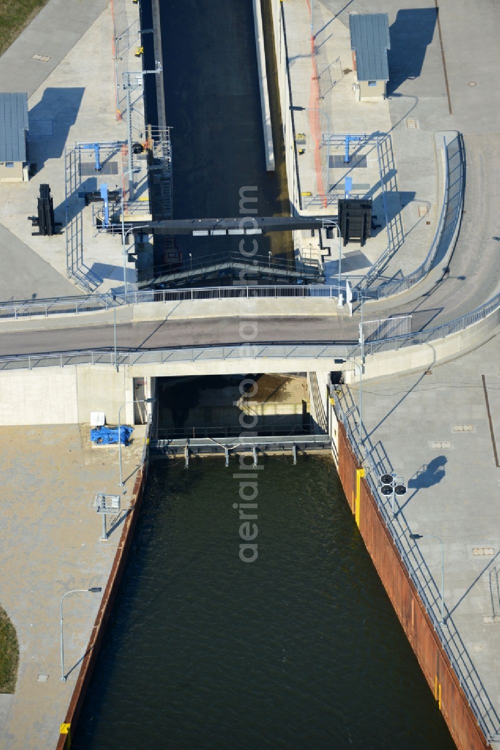 Wusterwitz from the bird's eye view: Wusterwitz lock at the Elbe-Havel-Canal in the state Brandenburg