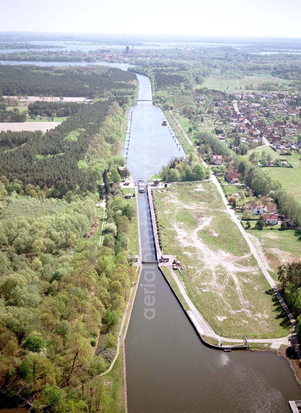 Aerial image Wusterwitz / Brandenburg - Schleuse Wusterwitz am Elbe-Havel-Kanal. Ein Projekt des Wasserstraßen-Neubauamt Magdeburg Frau Roskoden, Kleiner Werder 5c, 39114 MAGDEBURG Tel.: 0391-5352168