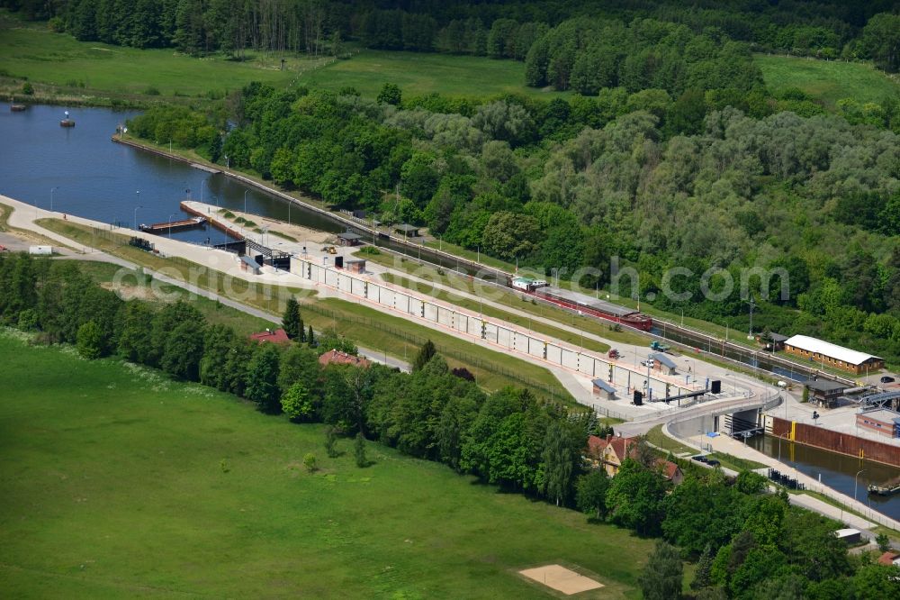 Wusterwitz from the bird's eye view: Wusterwitz lock at the Elbe-Havel-Canal in the state Brandenburg