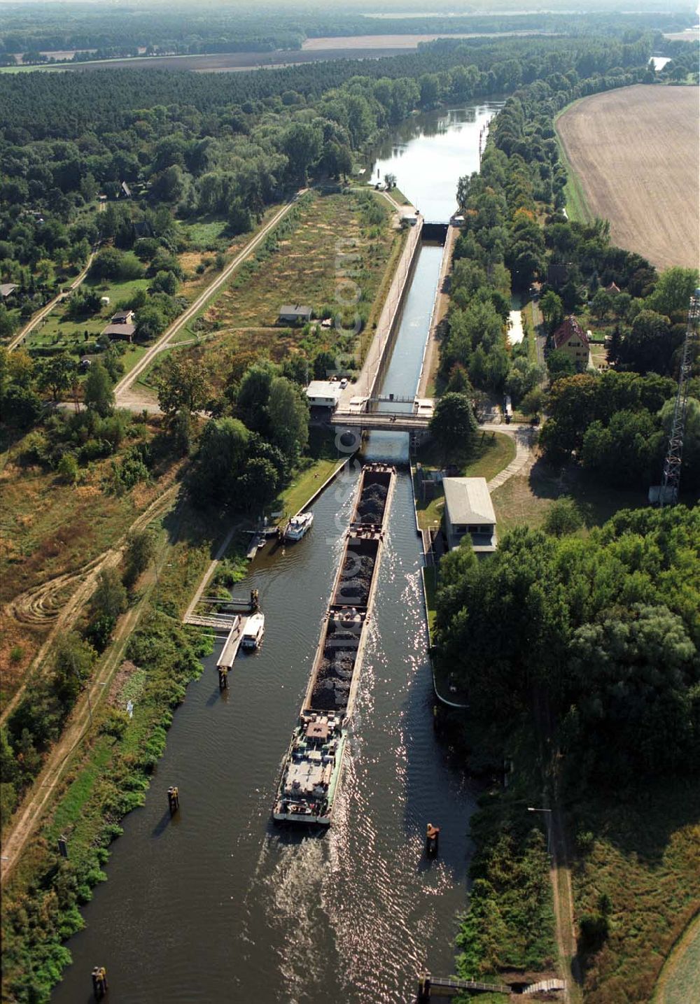 Zerben from the bird's eye view: Blick auf die Schleuse Zerben am Elbe-Havel-Kanal.