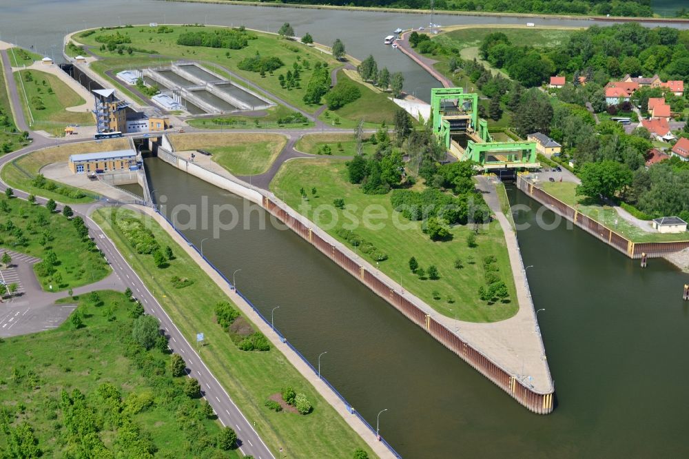 Aerial photograph Rothensee - Ship lifting Rothensee on the Elbe-Havel Canal to the waterway intersection with MD Rothensee in Saxony-Anhalt