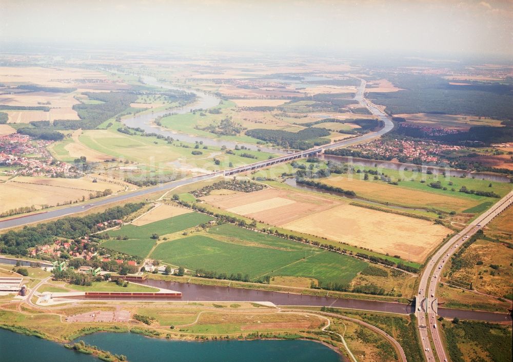 Aerial photograph Wolmirstedt - Ship lifting Rothensee on the Elbe-Havel Canal to the waterway intersection with MD Rothensee in Saxony-Anhalt