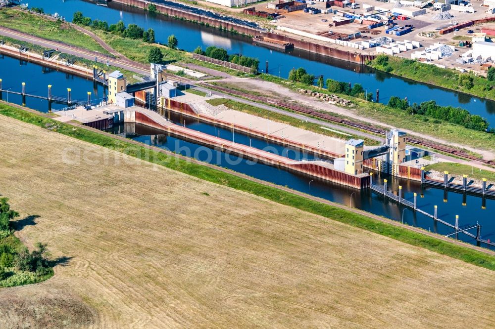 Magdeburg from above - Lock systems on the bank of the waterway descent canal in Magdeburg in the state Saxony-Anhalt, Germany