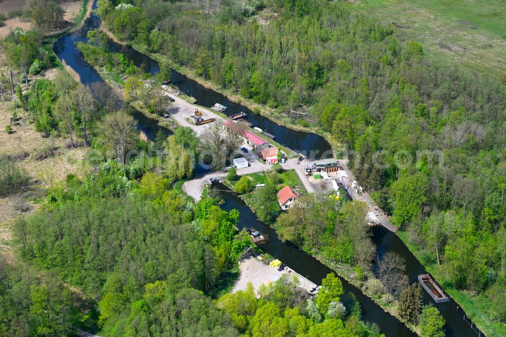 Aerial image Tarmow - Locks - plants on the banks of the waterway of the Alter Rhin in Tarmow in the state Brandenburg, Germany