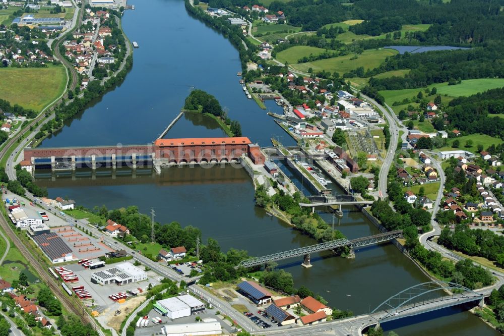 Aerial image Passau - Locks - plants on the banks of the waterway of the Danube in the district Maierhof in Passau in the state Bavaria, Germany