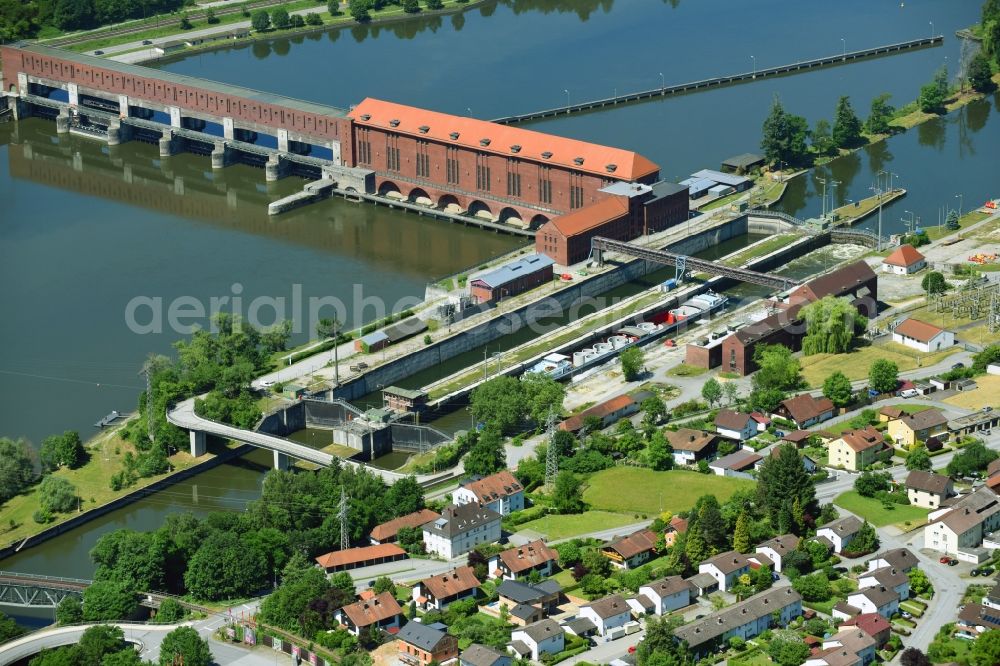 Aerial image Passau - Locks - plants on the banks of the waterway of the Danube in the district Maierhof in Passau in the state Bavaria, Germany