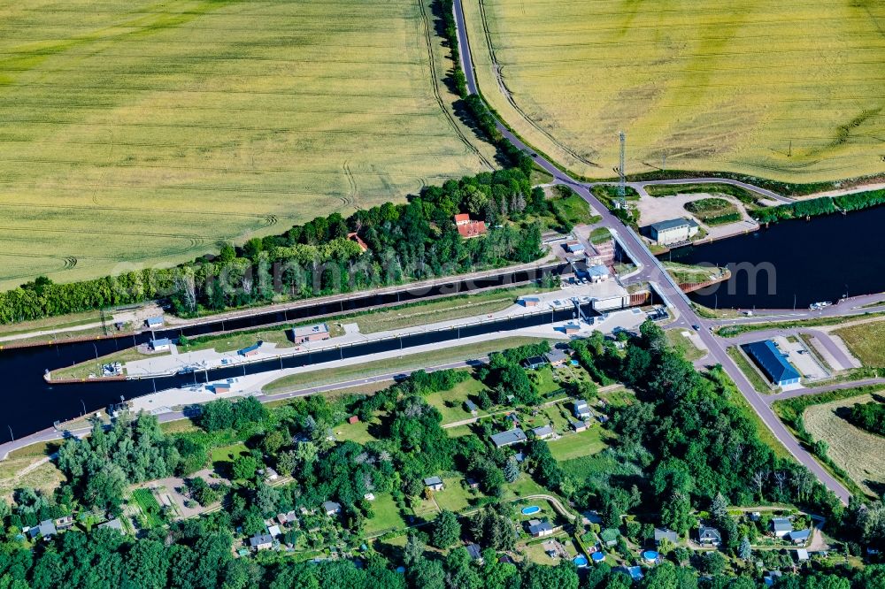 Güsen from the bird's eye view: Lock systems on the banks of the Elbe-Havel Canal in Guesen district Zorben in the state Saxony-Anhalt, Germany