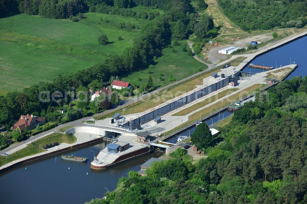 Wusterwitz from above - Locks - plants on the banks of the waterway of the Elbe-Havel-Kanales in Wusterwitz in the state Brandenburg