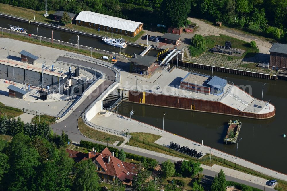 Aerial image Wusterwitz - Locks - plants on the banks of the waterway of the Elbe-Havel-Kanales in Wusterwitz in the state Brandenburg