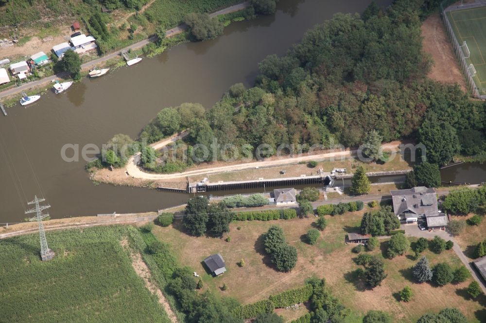 Aerial photograph Bad Ems - Locks - plants on the banks of the waterway of the Lahn in the district Maaracker in Bad Ems in the state Rhineland-Palatinate, Germany