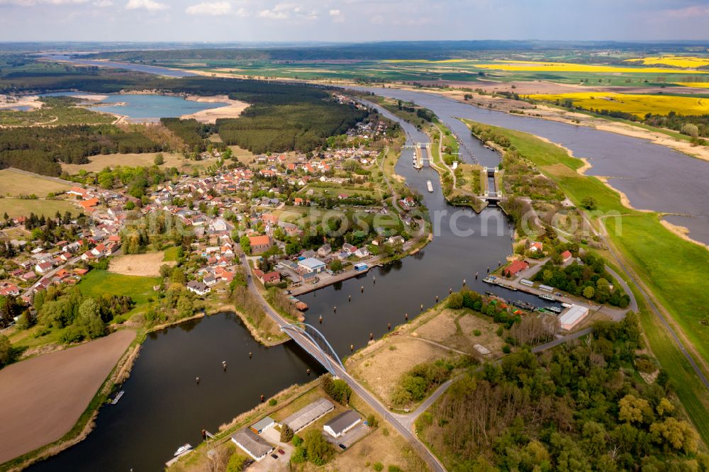 Bad Freienwalde (Oder) from above - Locks - plants on the banks of the waterway of the Oder-Havel-Kanal in Hohensaaten, Bad Freienwalde (Oder) in the state Brandenburg, Germany