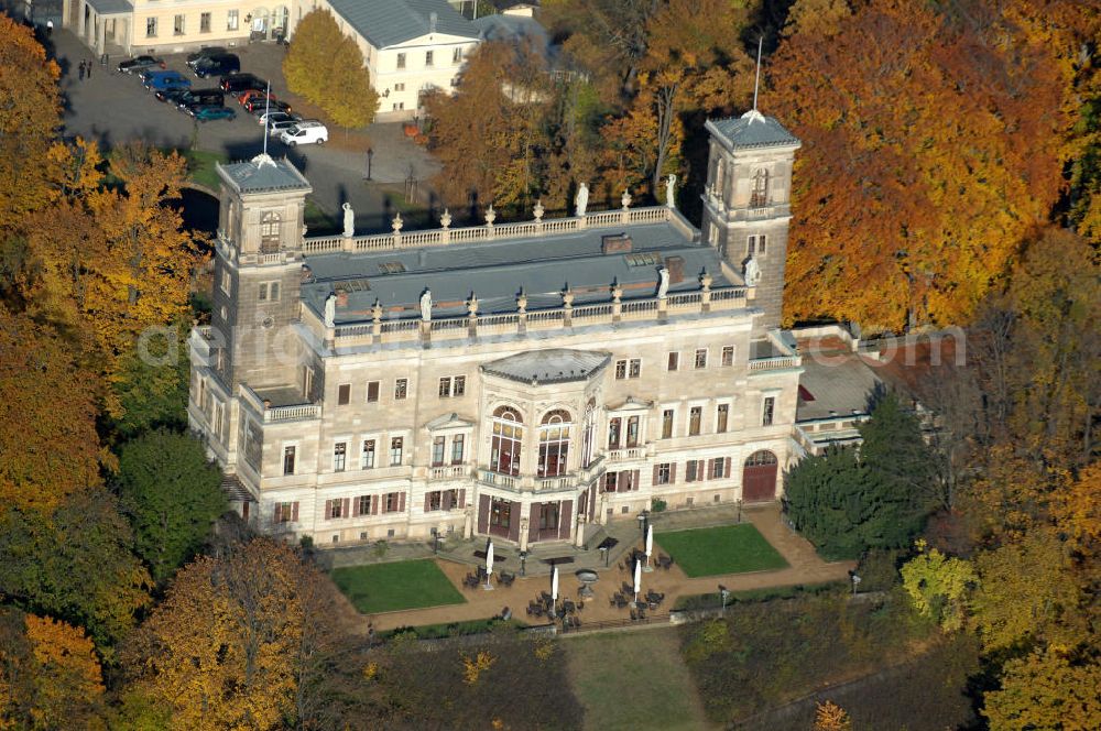 Aerial image Dresden - Blick auf das Schloss / Schloß Albrechtsberg , auch Albrechtsschloss genannt, im herbstlichem Antlitz. Das Schloss, welches heute als Veranstaltungshaus genutzt wird, steht als eines von drei Elbschlössern am rechten Elbufer in Dresden und wurde im preußisch-klassizistischen Stil von 1850 bis 1854 erichtet. Zu DDR-Zeiten diente das Schloss, Kindern als Freizeitzentrum mit dem Namen Pionierpalast Walter Ulbricht. Kontakt: Konzert- und Kongressgesellschaft mbH Dresden, Bautzner Straße 130, 01099 Dresden, Tel. +49(0)351 81158-0, Fax -29, schloss@kkg-dresden.com,