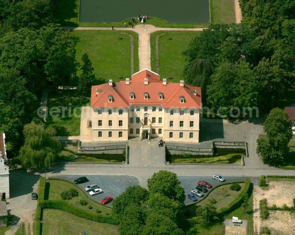 Zabeltitz from the bird's eye view: Building complex in the park of the castle - Barockschloss on street Am Park in Zabeltitz in the state Saxony, Germany