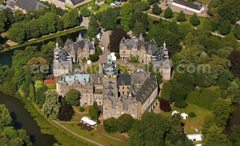 BÜCKEBURG from above - Blick auf das Schloss Bückeburg in Niedersachsen. View of the Bückeburg castle in Lower Saxony.