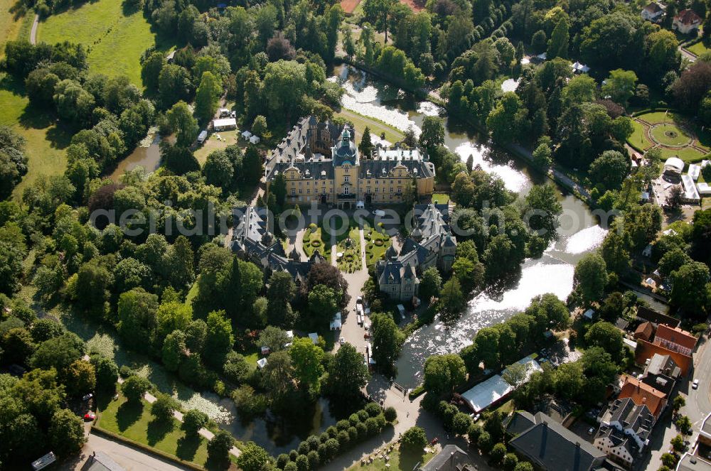 Aerial image BÜCKEBURG - Blick auf das Schloss Bückeburg in Niedersachsen. View of the Bückeburg castle in Lower Saxony.