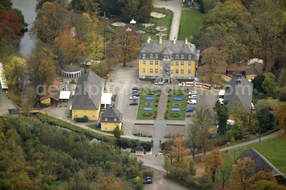 Aerial photograph Bottrop - Castle Beck in Warner Brothers Movie World in Bottropp-Kirchhellen in North Rhine-Westphalia