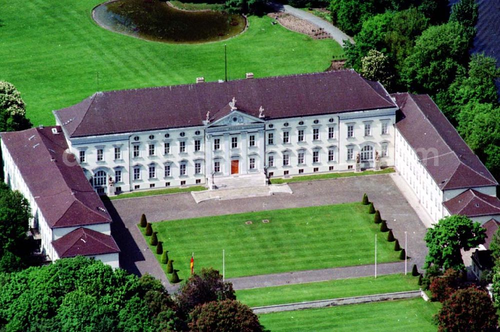 Aerial photograph Berlin - 23.06.1994 Schloß Bellevue