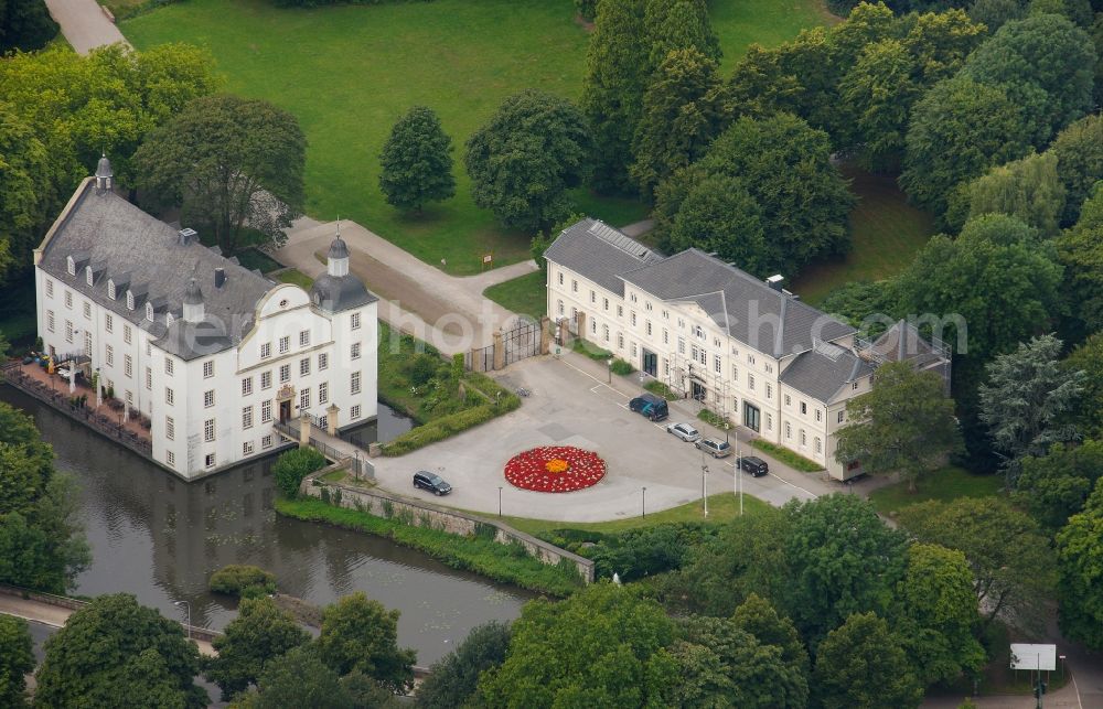 Aerial image Essen - View of the castle Borbeck in Essen in the state North Rhine-Westphalia