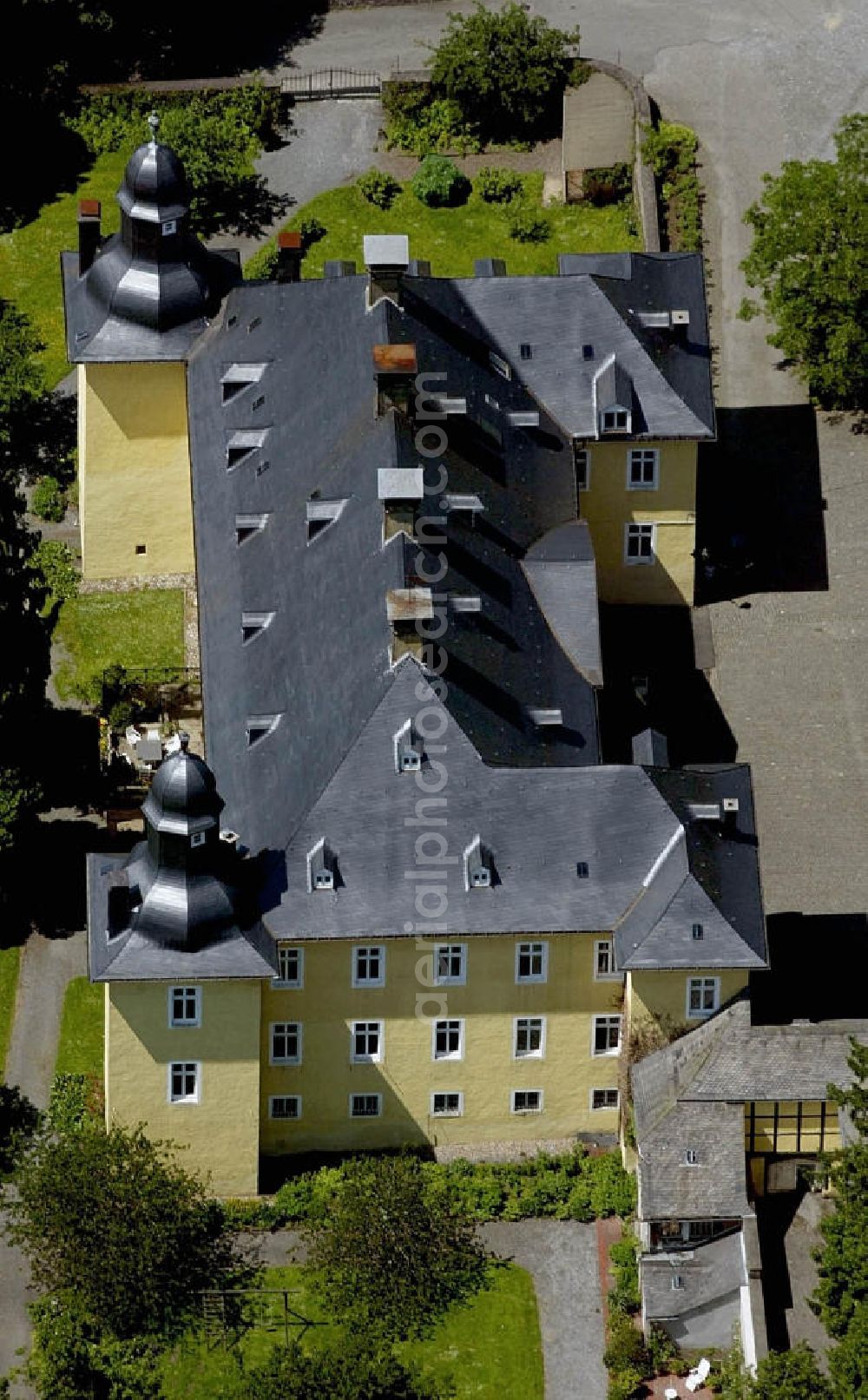 Aerial image Brilon - Blick auf das Schloss Olsberg in Brilon.