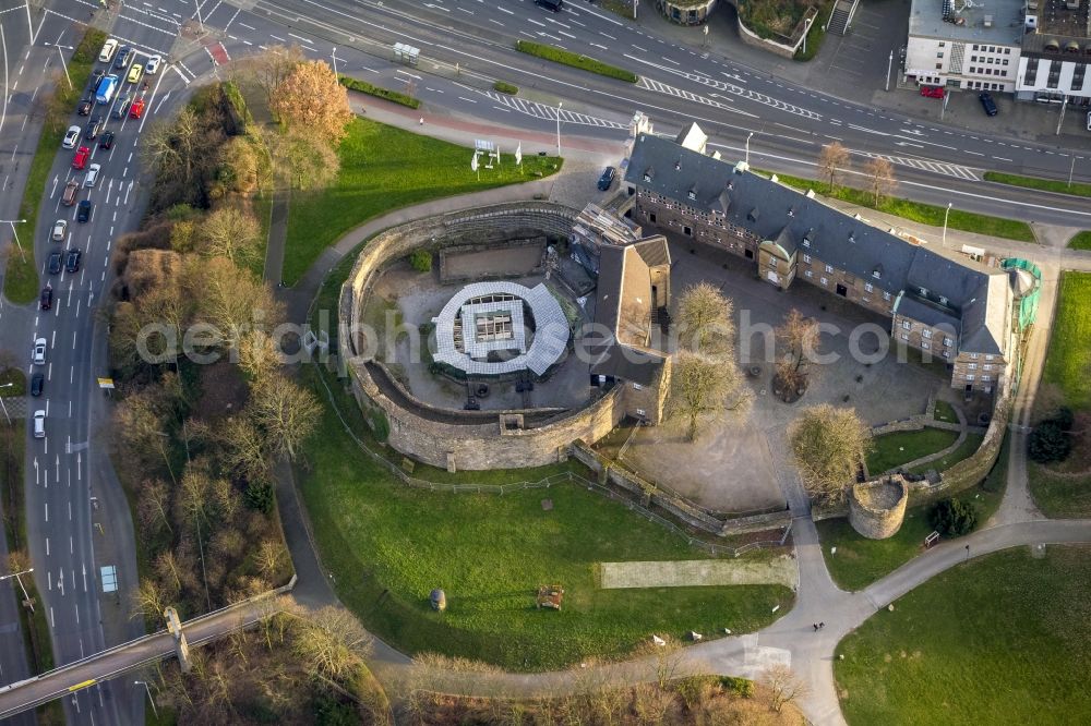 Mülheim an der Ruhr from the bird's eye view: Castle Broich in Mülheim an der Ruhr, Federal State of North Rhine-Westphalia