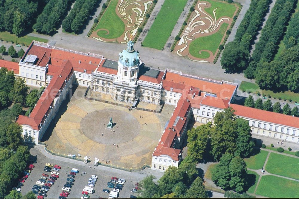 Aerial photograph Berlin - Charlottenburg Palace in Berlin on Spandauer Damm