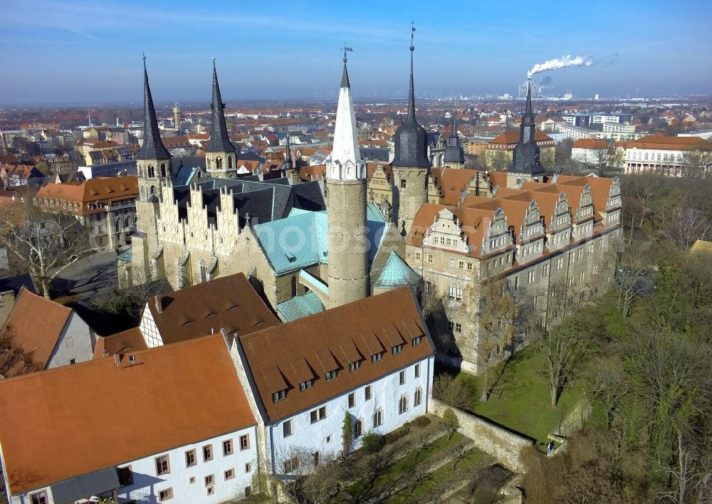 Merseburg from above - View of Castle and the Cathedral of St. Johannes d. T. und Laurentius, a building in the street with the Romanesque in Merseburg in Saxony-Anhalt