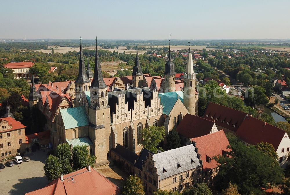 Merseburg (Saale) from above - View of Castle and the Cathedral of St. Johannes and St. Laurentius, a building in the street with the Romanesque in Merseburg in Saxony-Anhalt