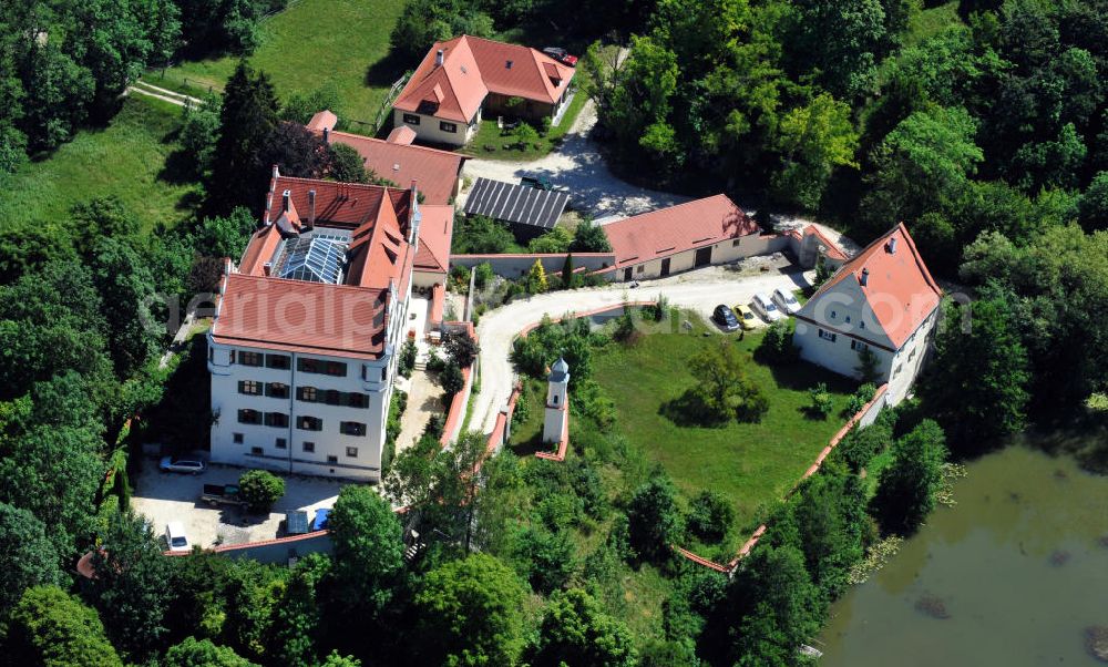 Dischingen from above - Schloss Duttenstein in Dischingen, Baden-Württemberg. Es ist ein ehemaliges Jagdschloss welches heute im Besitz von Dr. Bernd Schottdorf ist. Abgesehen vom umliegenden Wildpark ist das Gebäude ist für die Öffentlichkeit nicht zugänglich. Castle Duttenstein in Dischingen, Baden-Wuerttemberg. It is a former hunting lodge and nowadays in the possession Dr. Bernd Schottdorf. Except for the surrounding wild park the building is not open to the public. www3.berndschottdorf.de