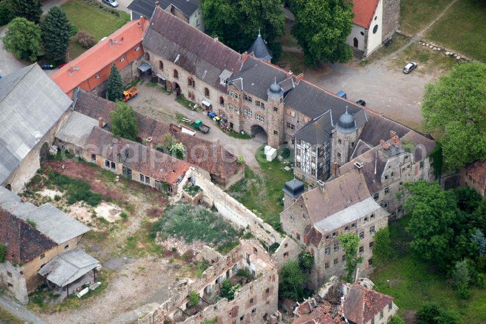 Erxleben from above - View on the building of Schloss Erxleben, Erxleben, Saxony-Anhalt. The Castle originated from a medieval castle and was 1282 in the possession of the family of Alvensleben