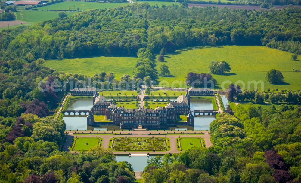 Nordkirchen from the bird's eye view: Palace of the Fachhochschule fuer Finanzen Nordrhein Westfalen library on Schlossstrasse in Nordkirchen in the state North Rhine-Westphalia, Germany