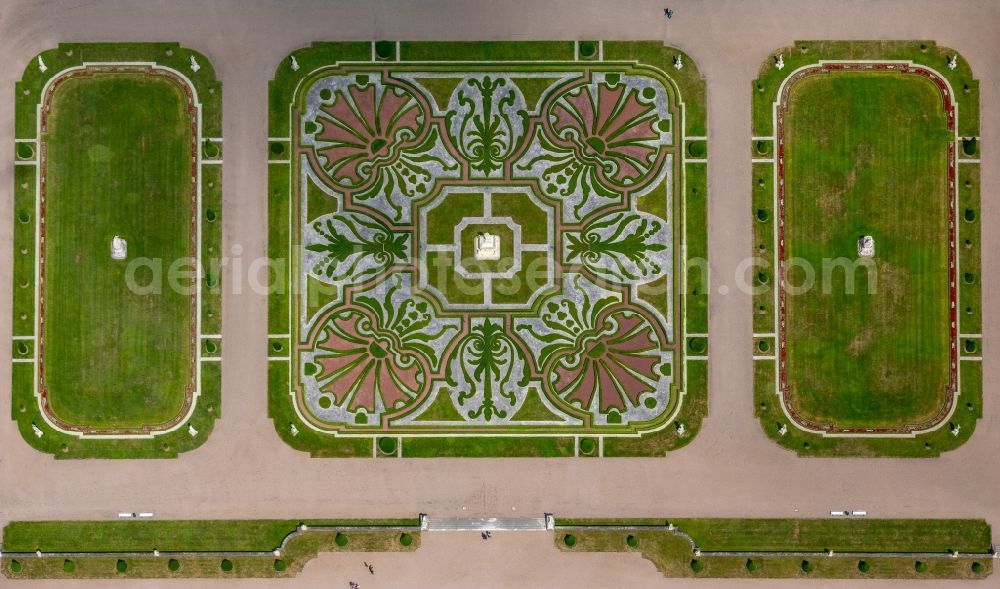 Aerial photograph Nordkirchen - Palace of the Fachhochschule fuer Finanzen Nordrhein Westfalen library on Schlossstrasse in Nordkirchen in the state North Rhine-Westphalia, Germany