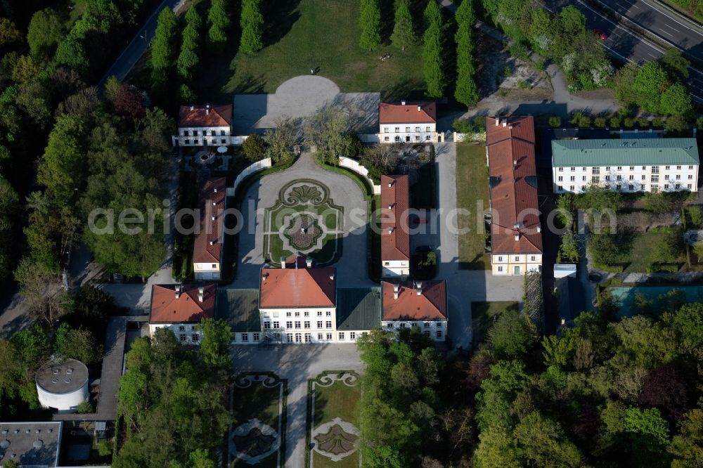 Aerial image München - Castle Fuerstenried on the Forst-Kasten-Allee in the district Thalkirchen-Obersendling-Forstenried-Fuerstenried-Solln in Munich in the state Bavaria, Germany