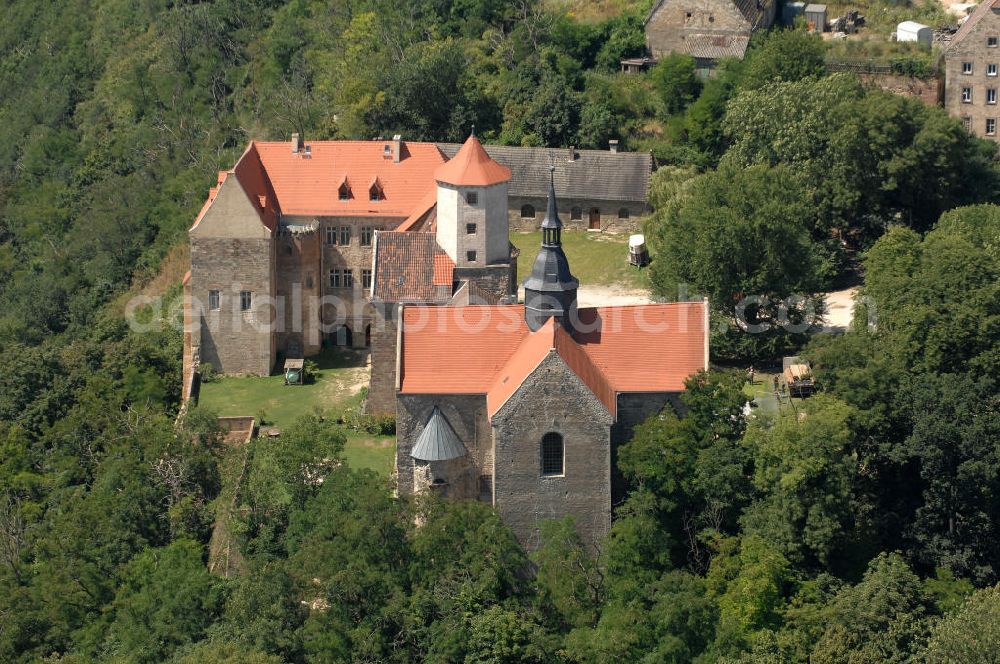 Goseck from the bird's eye view: 27.07.2009 Blick auf das Schloss Goseck in Sachsen-Anhalt, das in der gleichnamigen Stadt an der Saale liegt. Heute hat hier das „Europäische Musik- und Kulturzentrum Schloss Goseck“ und das Musiklabel RAUMKLANG seinen Sitz.