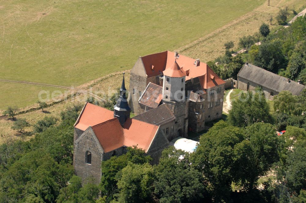 Goseck from the bird's eye view: 27.07.2009 Blick auf das Schloss Goseck in Sachsen-Anhalt, das in der gleichnamigen Stadt an der Saale liegt. Heute hat hier das „Europäische Musik- und Kulturzentrum Schloss Goseck“ und das Musiklabel RAUMKLANG seinen Sitz.