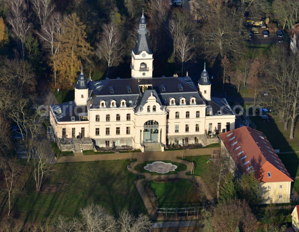 Stahnsdorf from above - Castle Gueterfelde in Stahnsdorf in Brandenburg