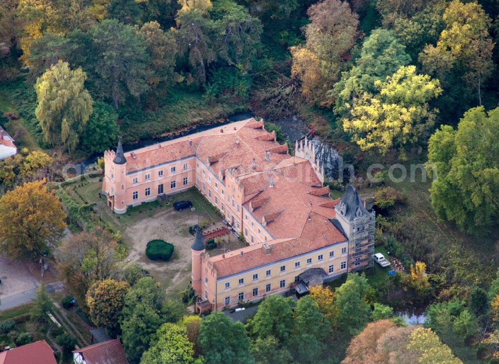 Aerial photograph Gusow-Platkow - Gusow Castle in Gusow-Platkow in the state Brandenburg. The castle today is a Museum of the Brandenburg Prussian history and a collection of pewter figures