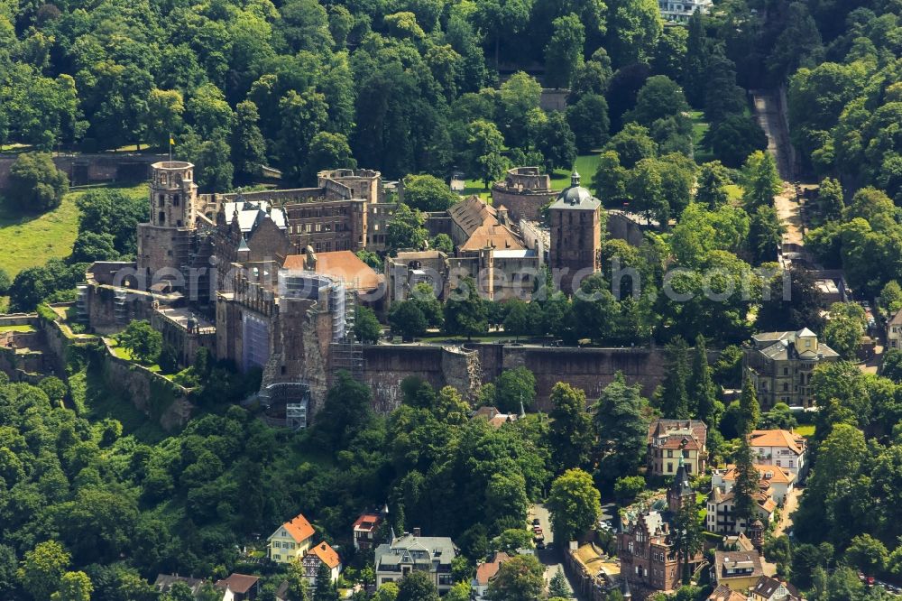 Aerial photograph Heidelberg - Schloss Heidelberg Castle with garden situated on the Old Town in Heidelberg in Baden-Wuerttemberg