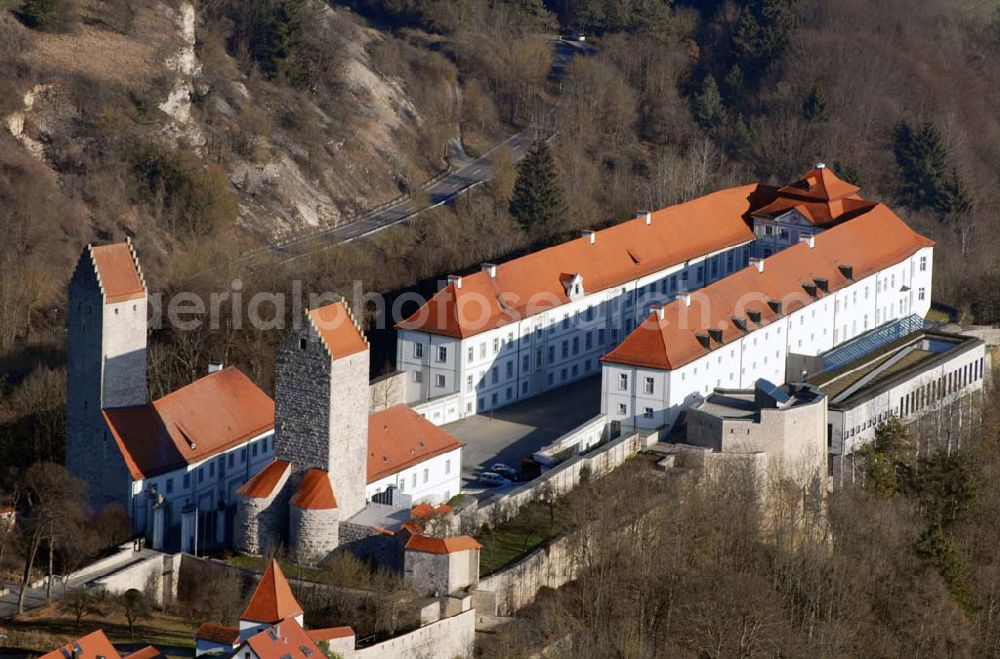 Beilngries from the bird's eye view: , Blick auf das Bistumshaus Schloss Hirschberg. Die ehemalige Burg und Schlossanlage dient seit 1925 als Exerzitienhaus für die Diözese Eichstätt. Bistumshaus Schloss Hirschberg, Hirschberg 70, 92339 Beilngries, Tel. (08461) 64210, Fax (08461) 642114; Pressestelle (08421) 50-251, pressestelle@bistum-eichstaett.de