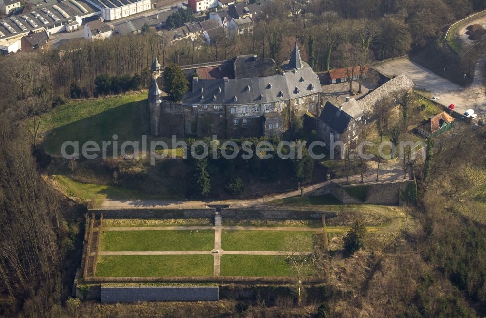 Aerial image Hagen - View of the Castle Hohenlimburg in Hagen in the state North Rhine-Westphalia. The Castle Hohenlimburg is a former hill castle at the Schlossberg. It is one of the few castles in Westphalia, which are widely preserved in their origin structure