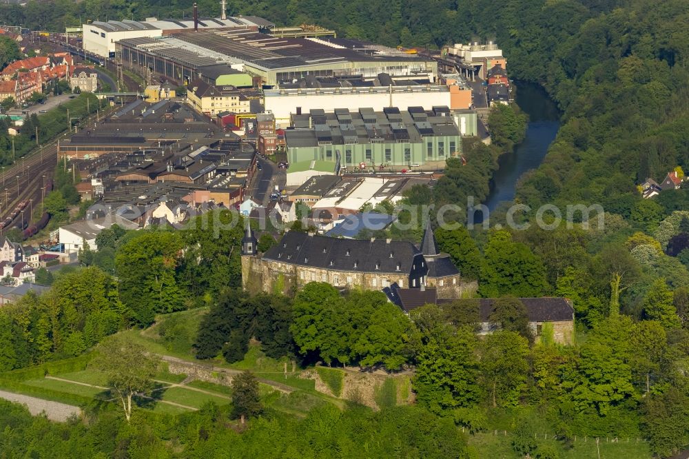 Aerial image Hagen - View of the Castle Hohenlimburg in Hagen in the state North Rhine-Westphalia. The Castle Hohenlimburg is a former hill castle at the Schlossberg. It is one of the few castles in Westphalia, which are widely preserved in their origin structure