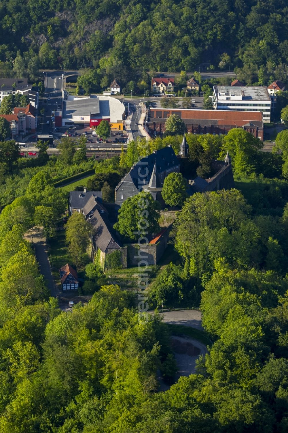 Hagen from the bird's eye view: View of the Castle Hohenlimburg in Hagen in the state North Rhine-Westphalia. The Castle Hohenlimburg is a former hill castle at the Schlossberg. It is one of the few castles in Westphalia, which are widely preserved in their origin structure