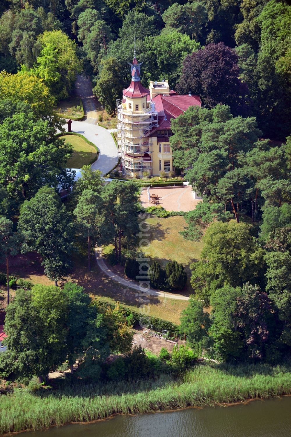 Aerial photograph Storkow - View of the Castle Hubertushöhe Storkow in Brandenburg