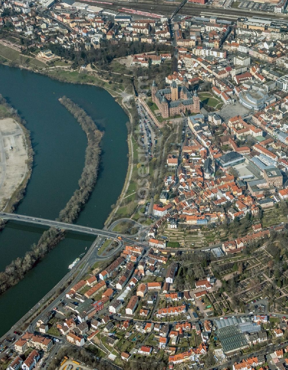 Aerial image Aschaffenburg - View of the castle Johannisburg in Aschaffenburg in the state Bavaria